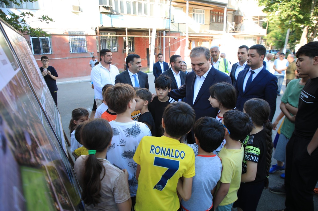 Niyazi Bayramov növbəti “ABAD məhəllə” ilə tanış oldu - FOTOLAR